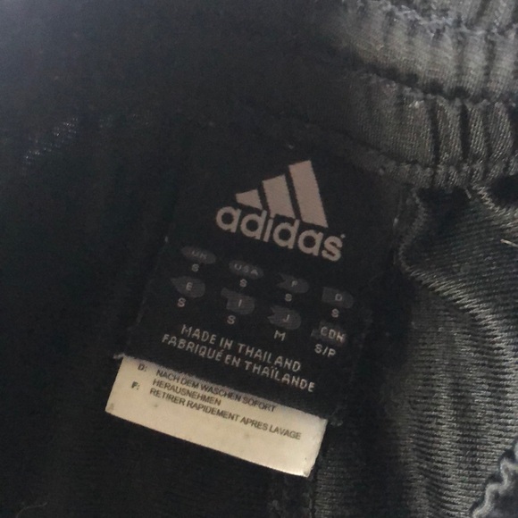 Black adidas sweatpants - Picture 2 of 3